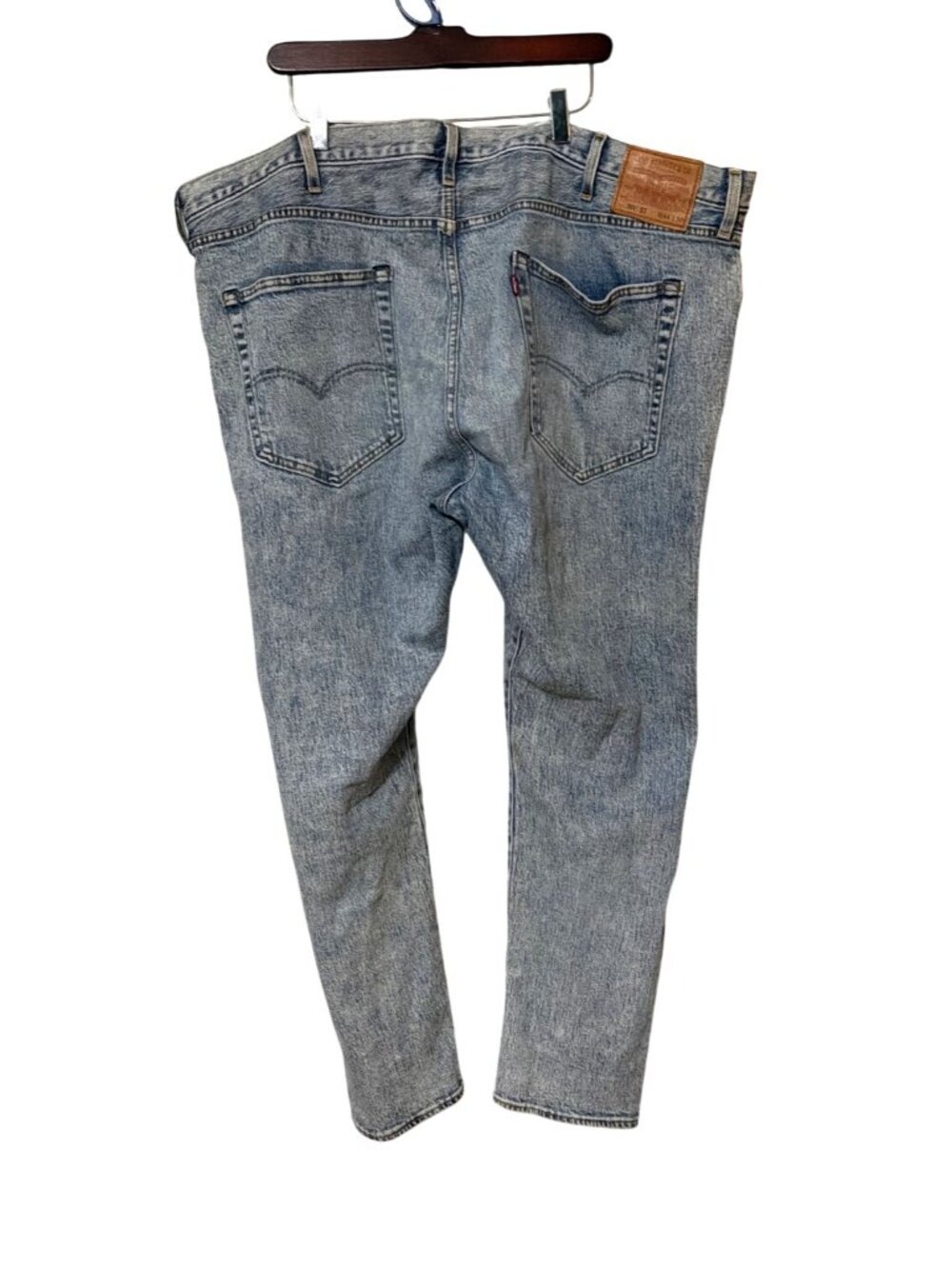 Levis 501 Men’s Light Wash Denim Jeans W44 L30 Button Fly Classic Straight Fit - Picture 3 of 8